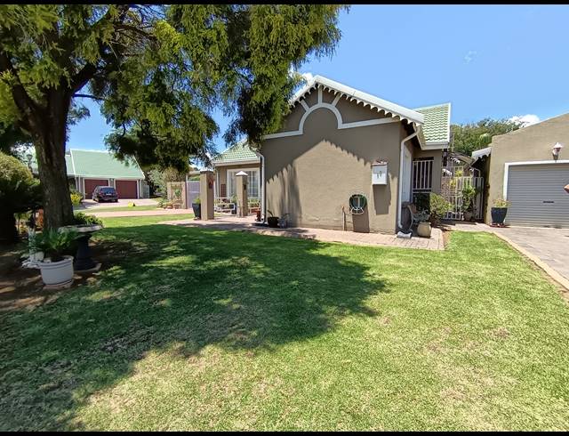 2 BEDROOM GATED ESTATE FOR SALE IN VERWOERDPARK
